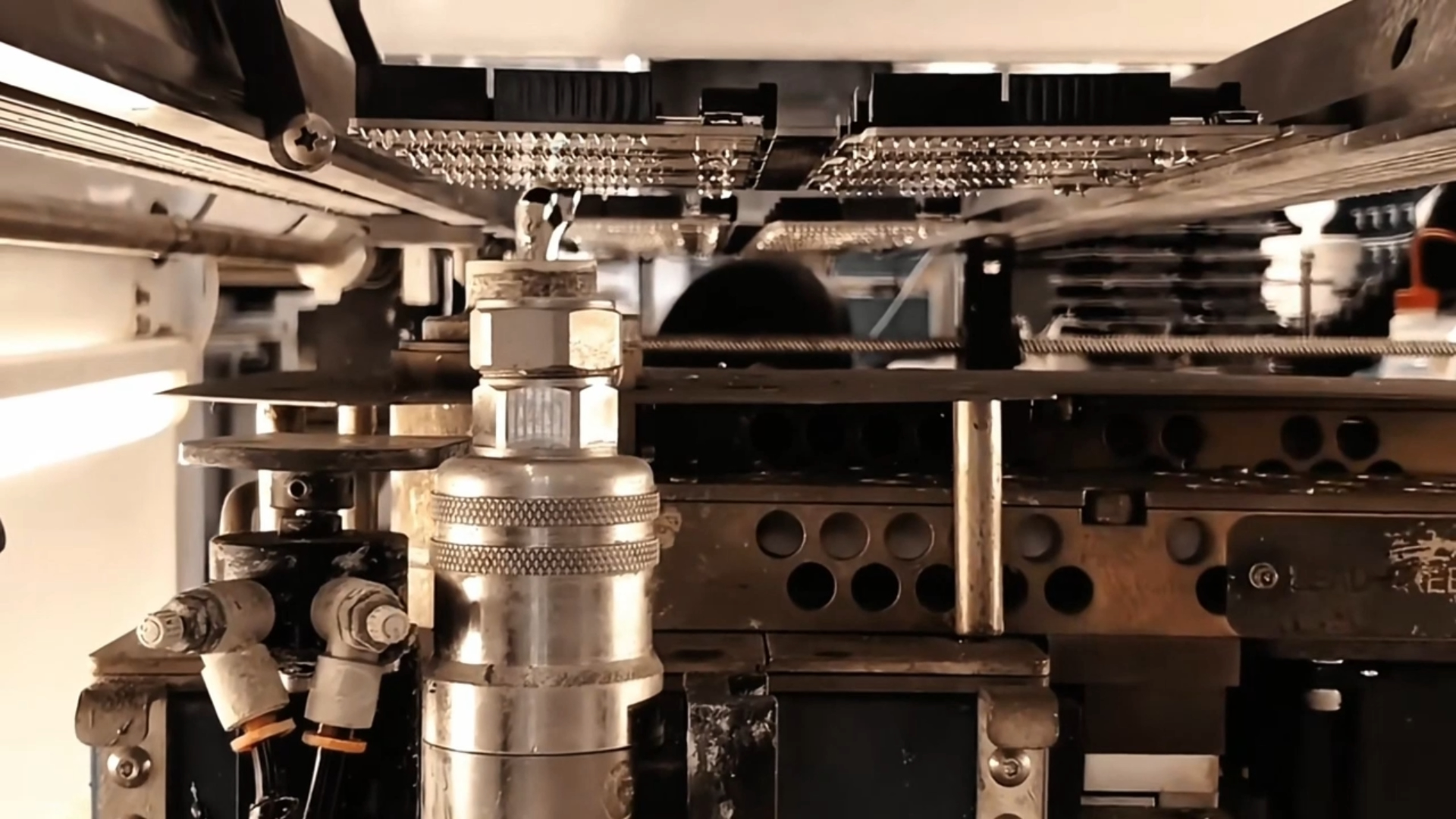 在线式选择性波峰焊